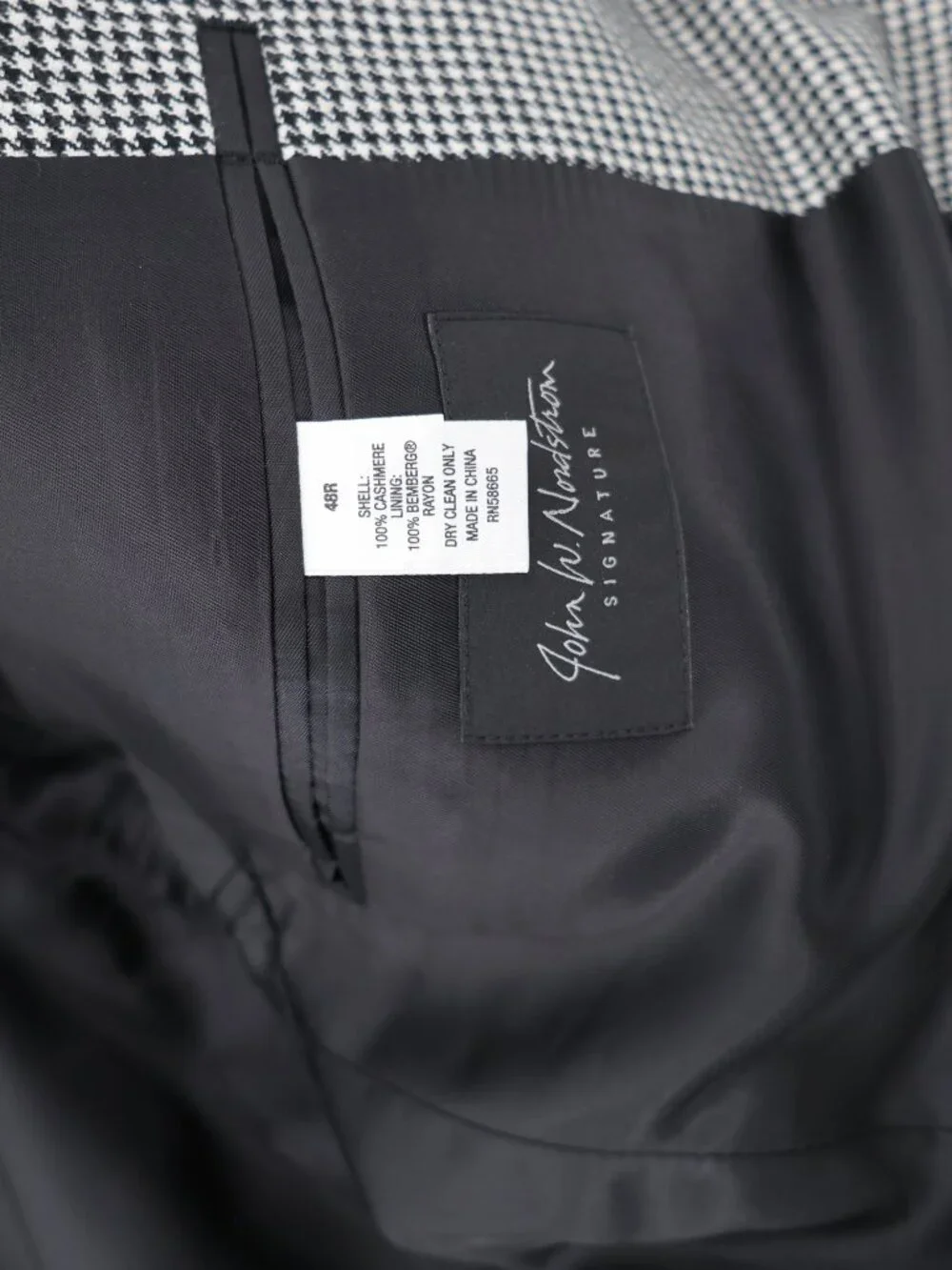 John W Nordstrom Loro Piana sport coat mens 48R Cashmere Houndstooth black white